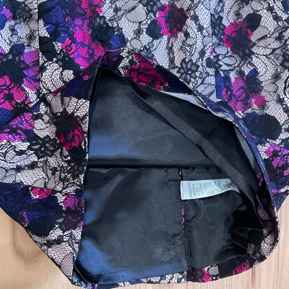 French Connection Lace Sheath Dress, Size 10 - Picture 9 of 11